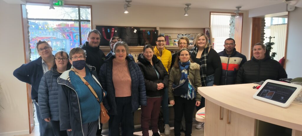 ESAT C&rsquo;maPROD – site Croix Carrée – nouveau partenariat avec l&rsquo;office de tourisme de Saint-Lô